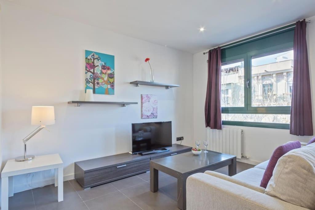 Comtal 1 Hab 53 - Sant Antoni *